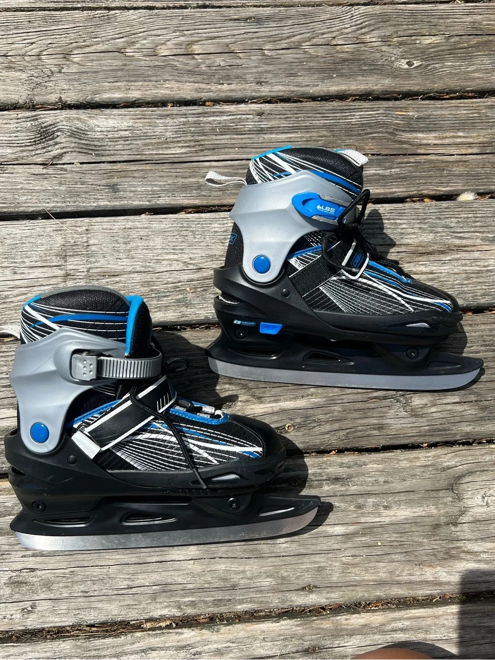 Kids Adjustable Ice Skates
